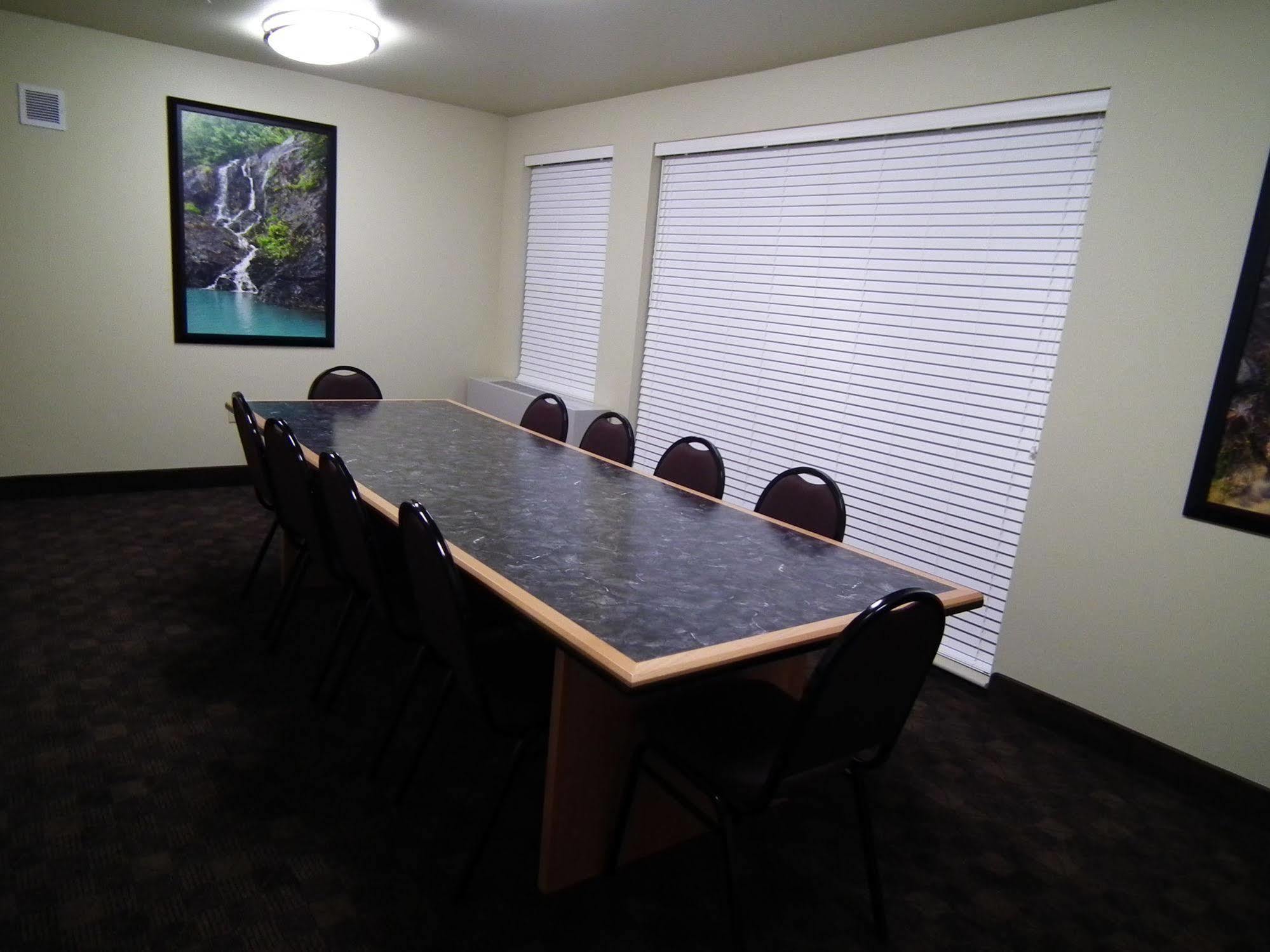 Aspen Suites Hotel Sitka Bagian luar foto